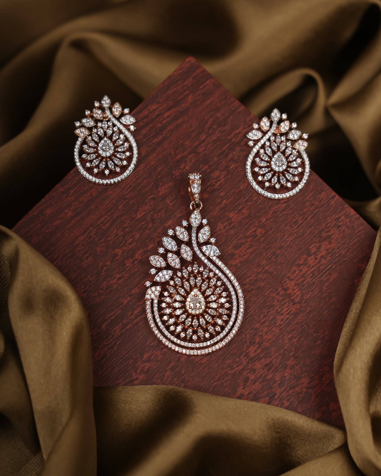 Rose Gold-Plated AD-Studded Pendant with Earrings